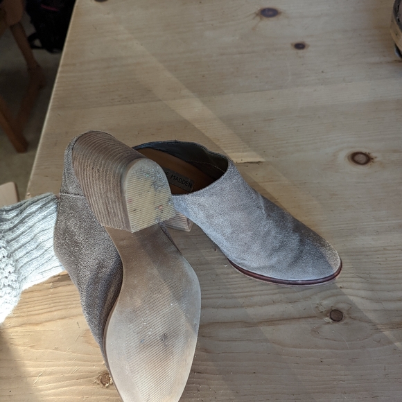 Steve Madden Seude Mules - Picture 3 of 4